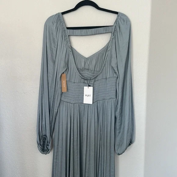 Silver Blue Satin Long Sleeve Midi Dress - Picture 3 of 3